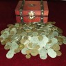 Шкатулка деревянная заполнена старинными монетами с 1961 по 1993 год. Вес 1 кг.